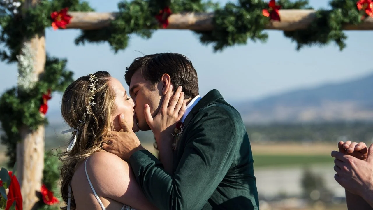Affisch: A California Christmas: City Lights (2021)
