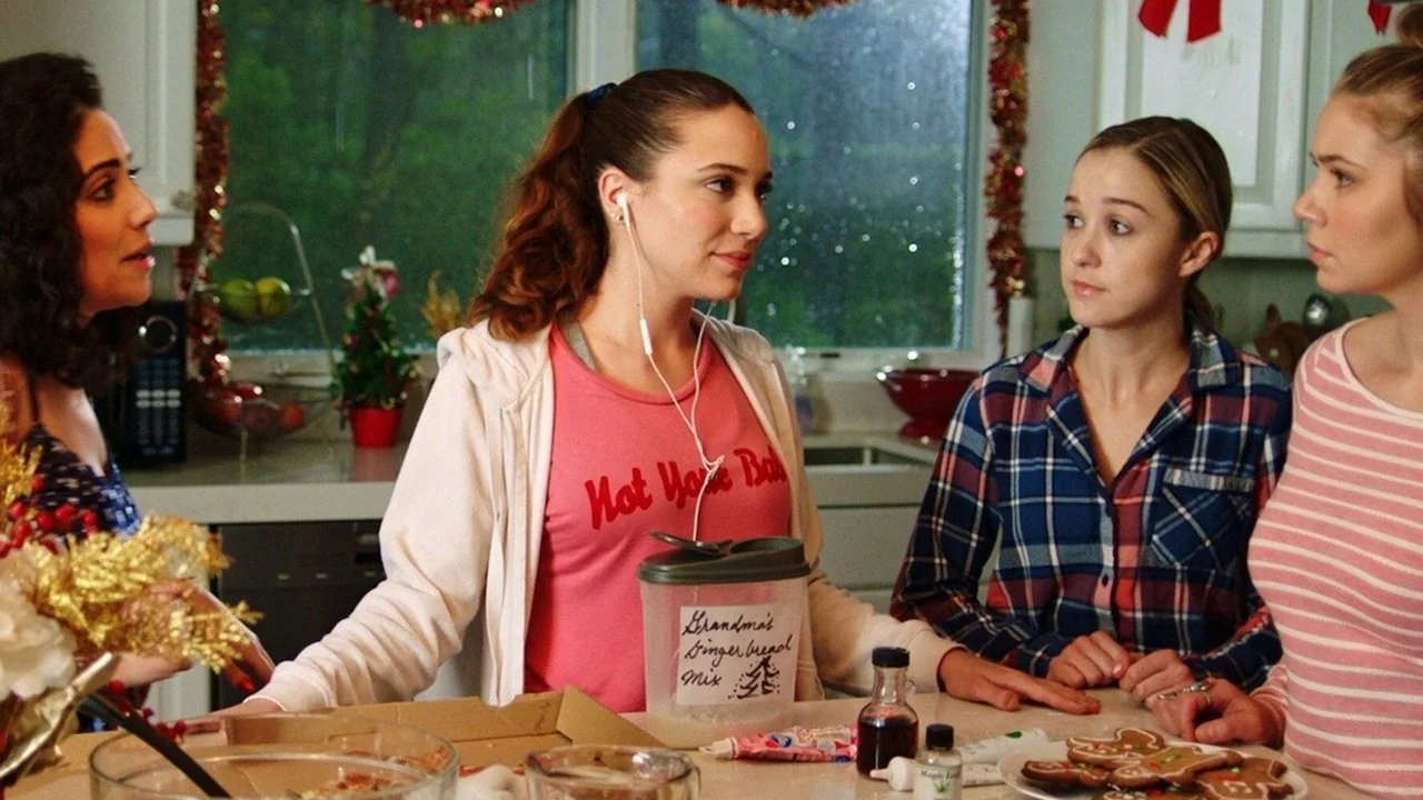 Affisch: Four Cousins and a Christmas (2021)