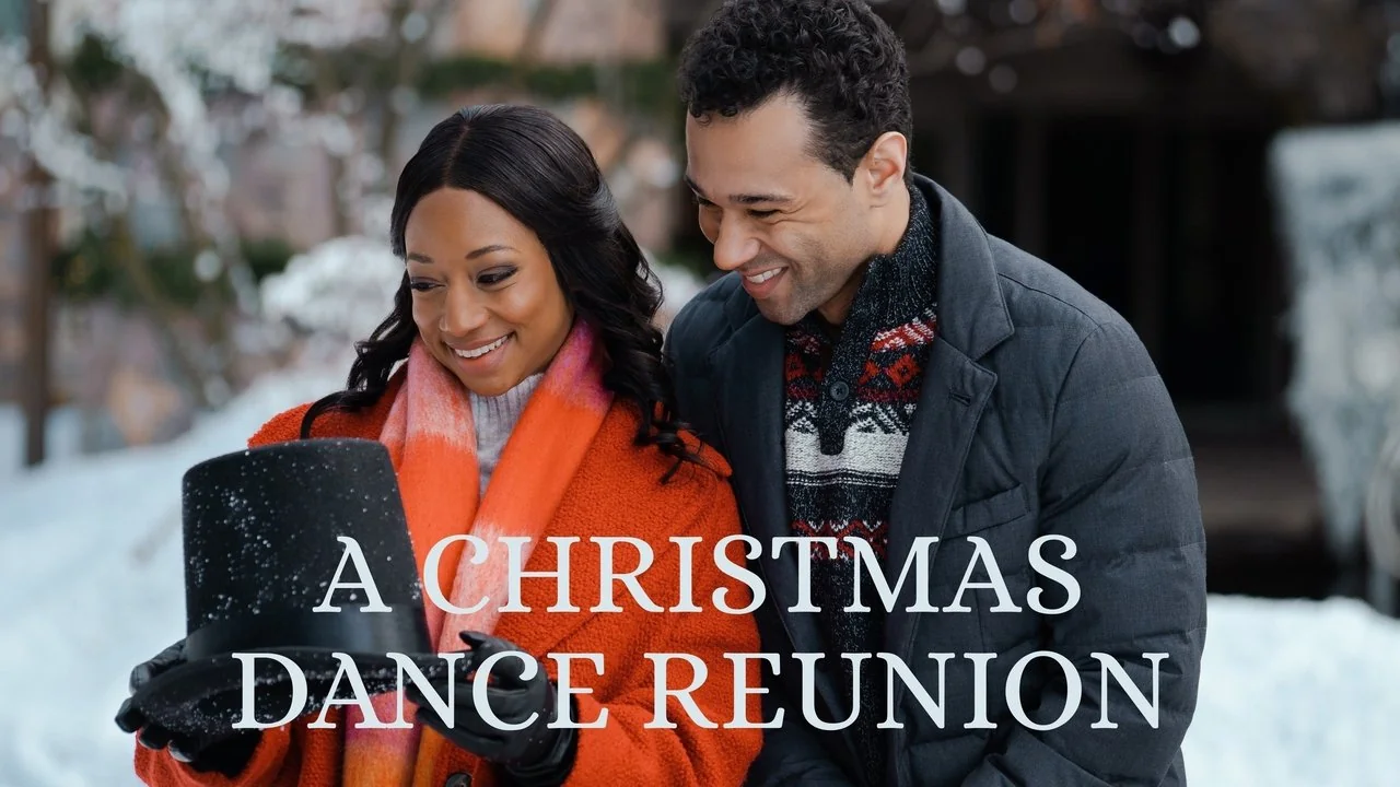 Stillbild ur A Christmas Dance Reunion