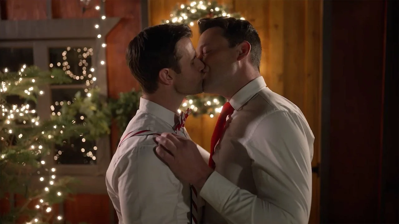 Stillbild ur A Christmas to Treasure