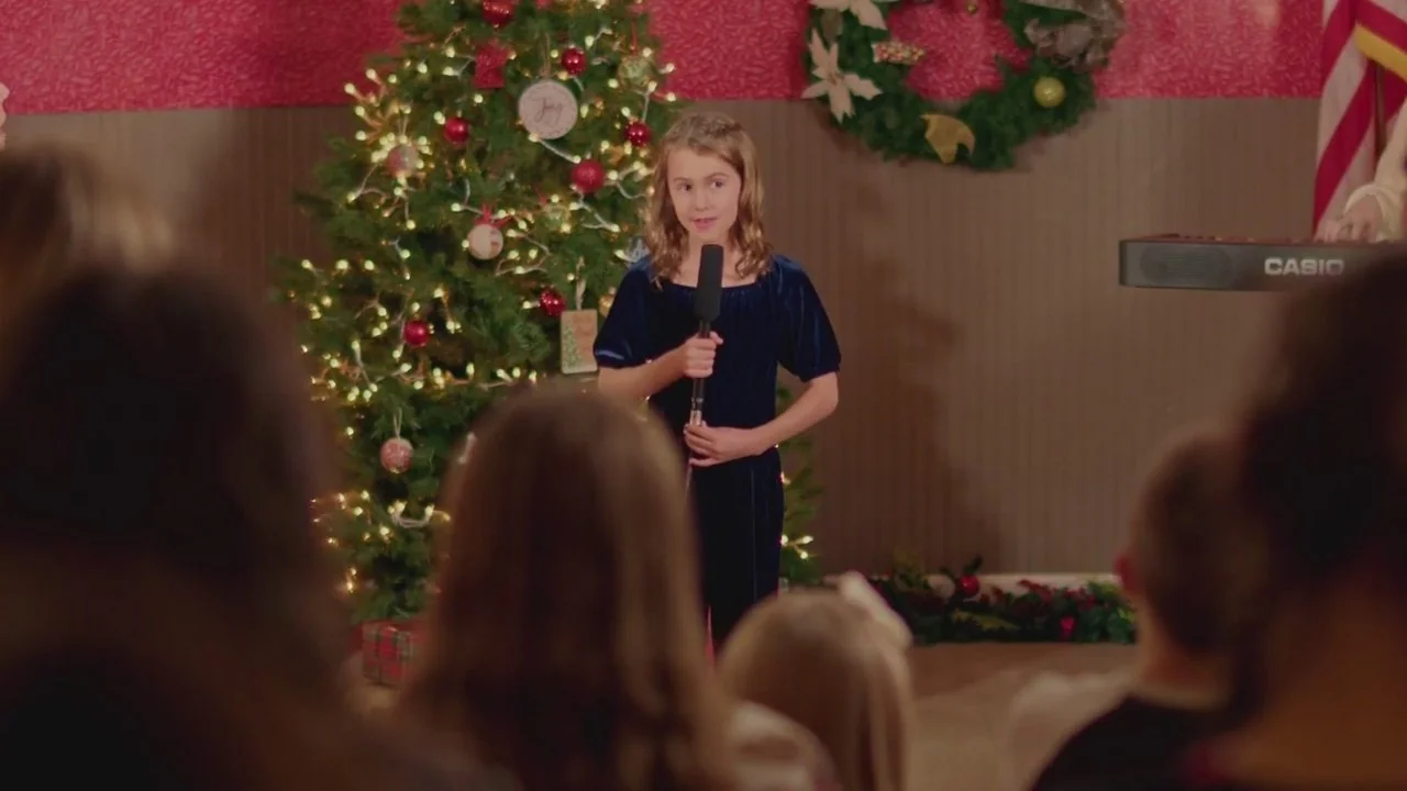 Stillbild ur A Law for Christmas