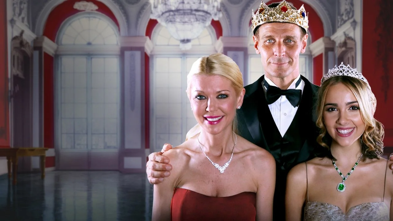 Stillbild ur A Royal Christmas Ball