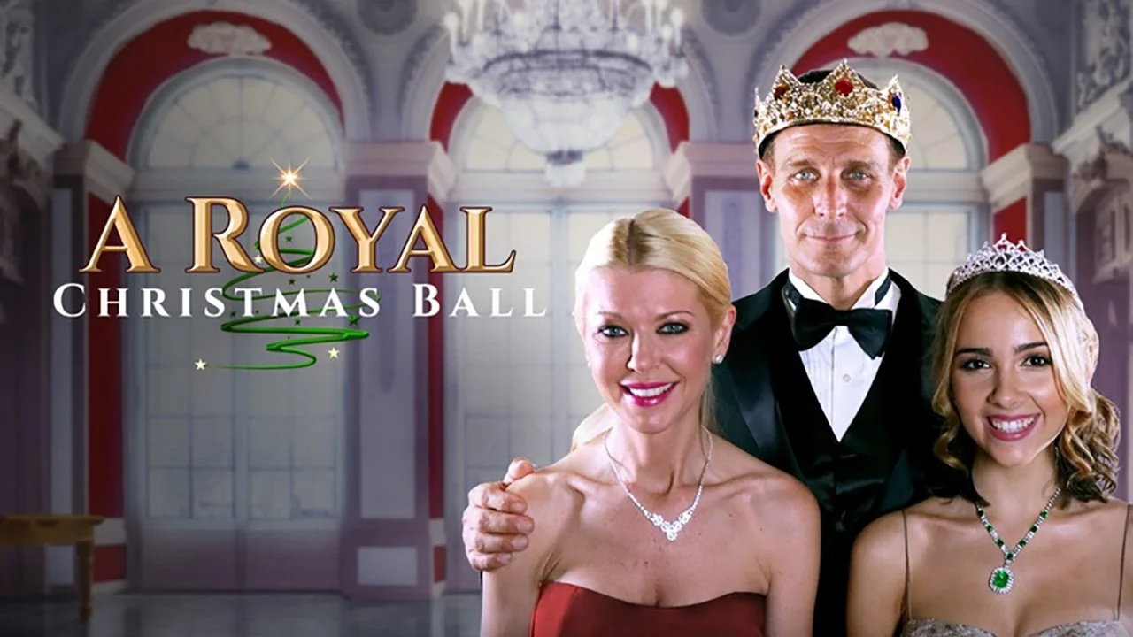 Stillbild ur A Royal Christmas Ball