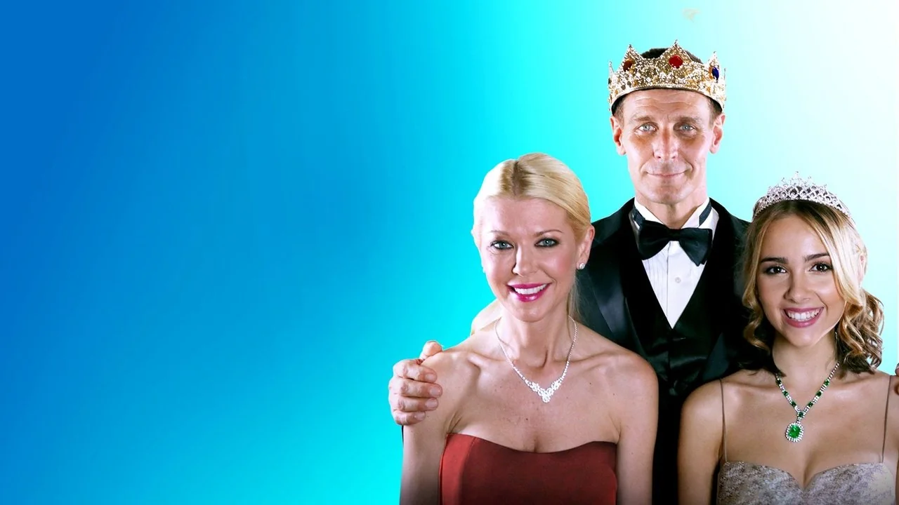 Stillbild ur A Royal Christmas Ball