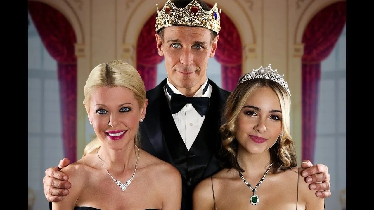Stillbild ur A Royal Christmas Ball