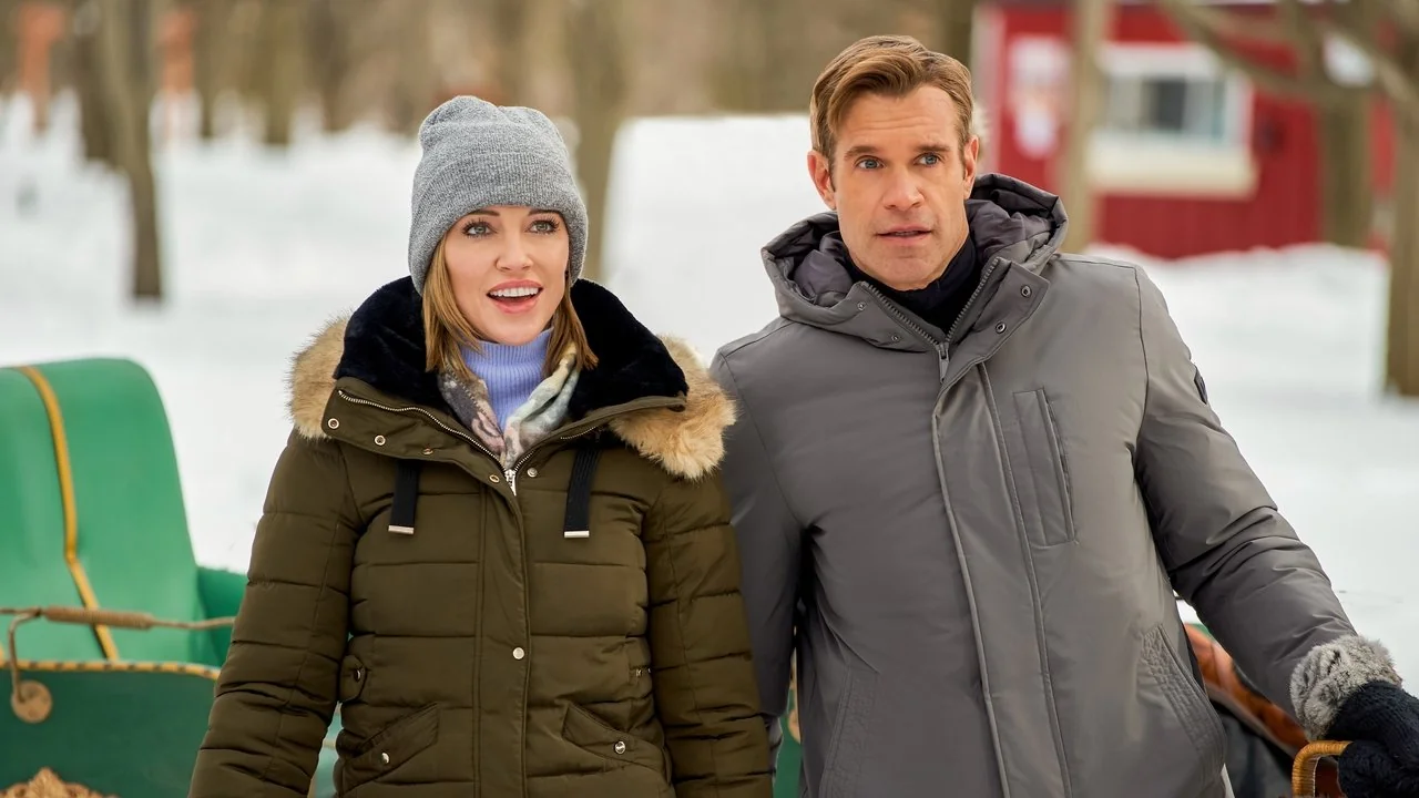 Stillbild ur A Royal Christmas Crush