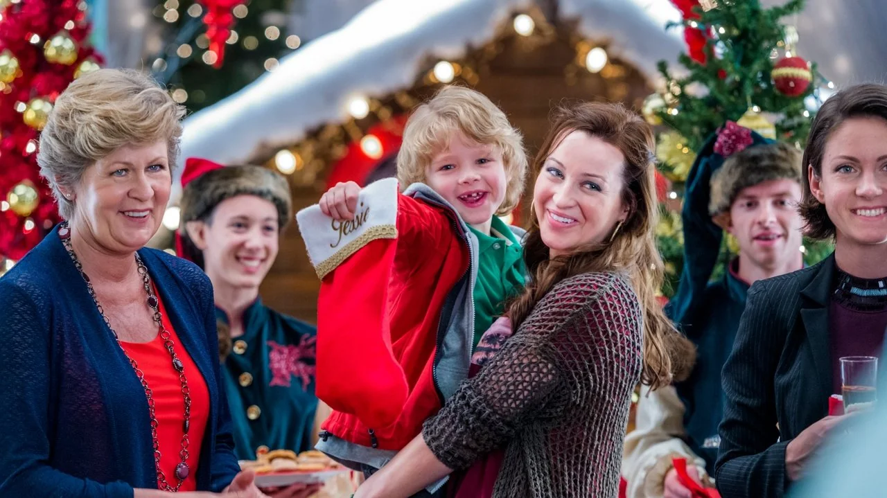 Stillbild ur Charming Christmas