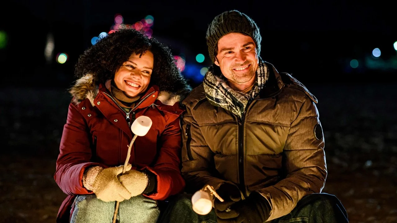 Stillbild ur Christmas on Mistletoe Lake