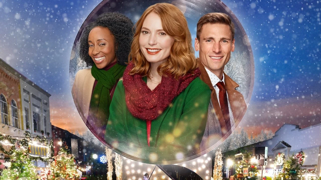 Still: Christmas Tree Lane