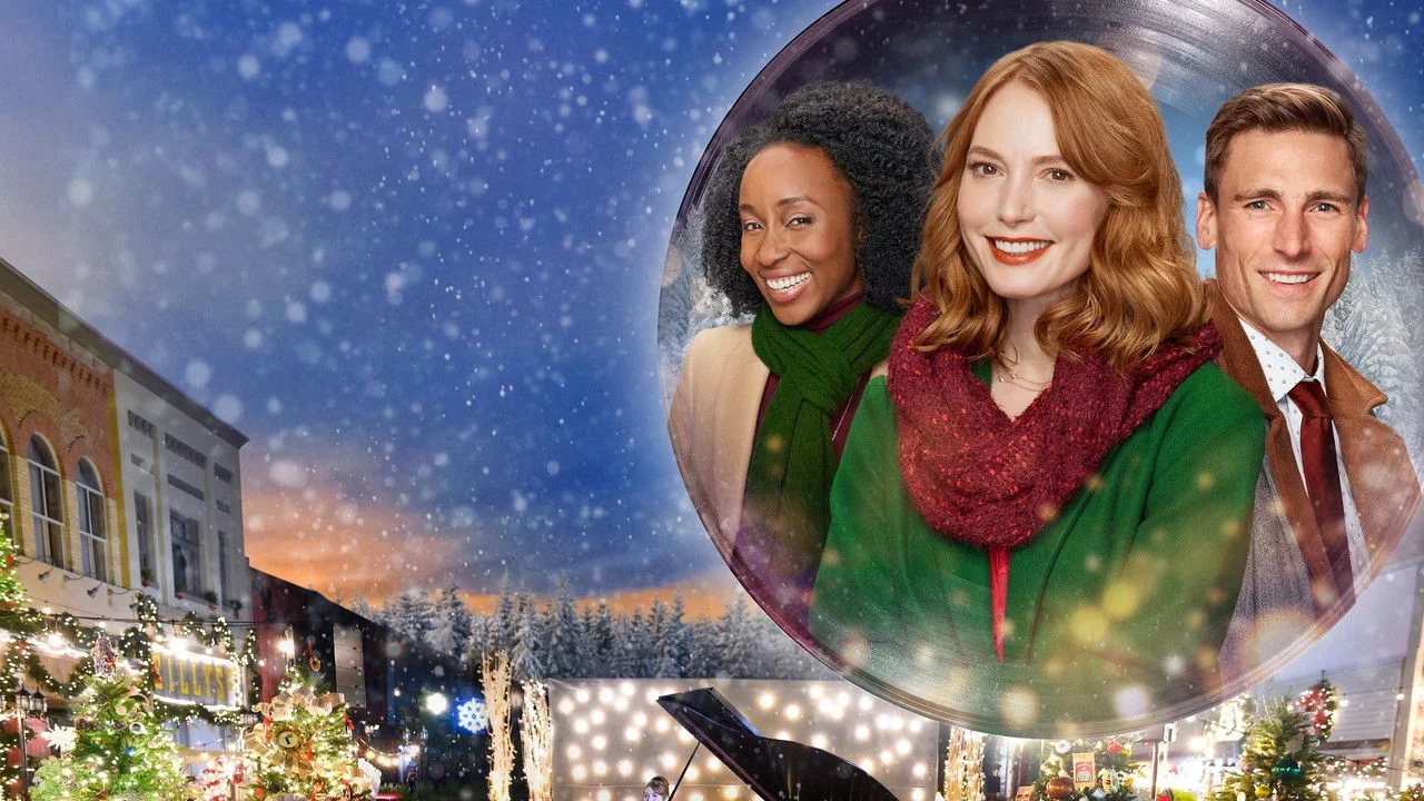 Still: Christmas Tree Lane