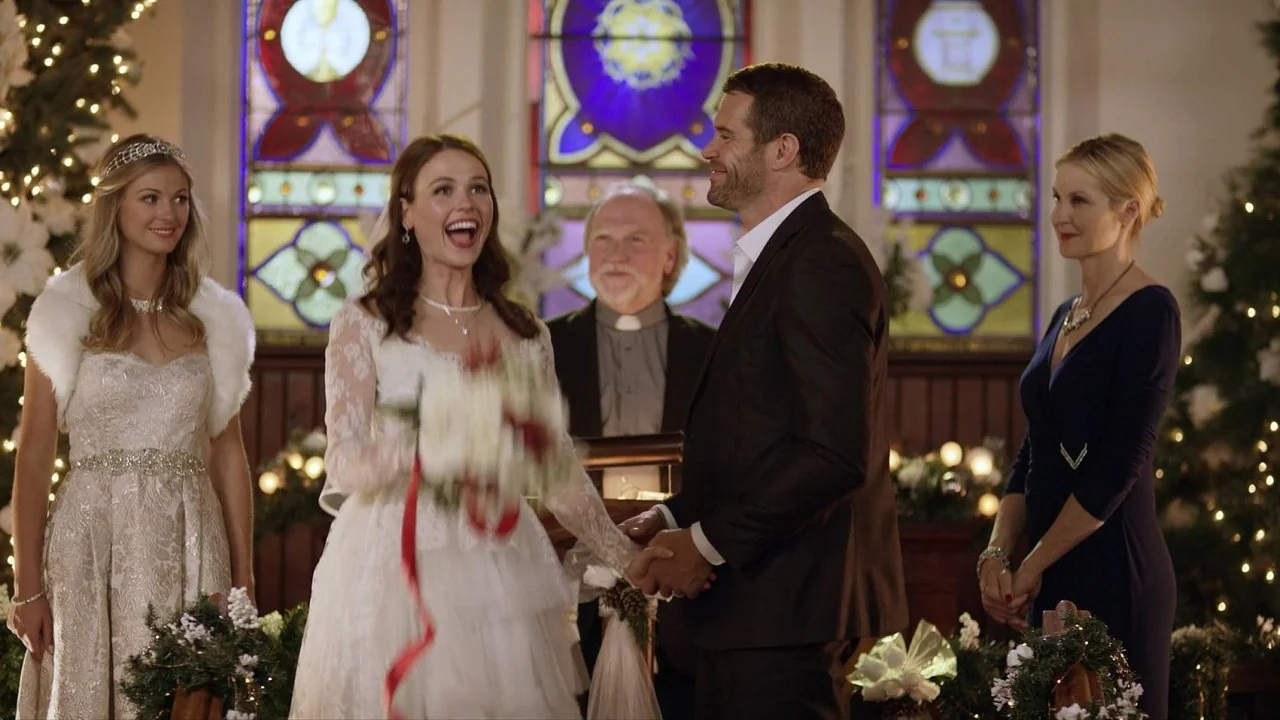 Stillbild ur Christmas Wedding Planner
