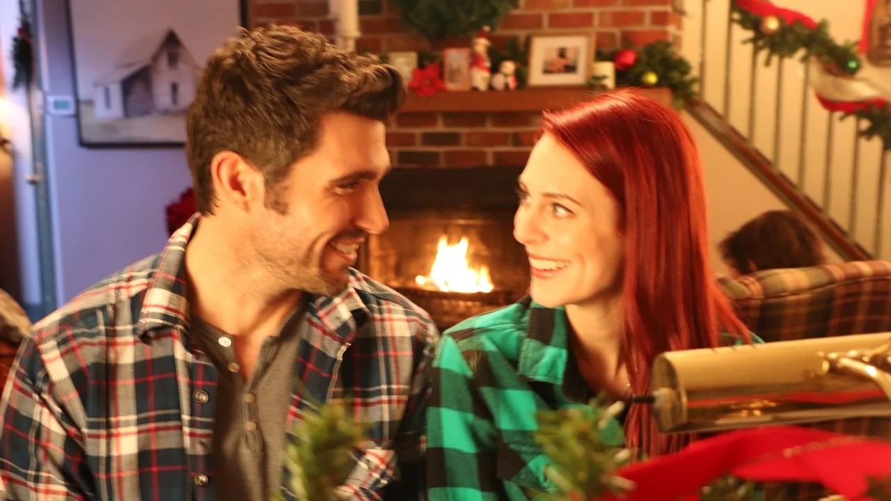 Stillbild ur Christmas Wedding Runaway