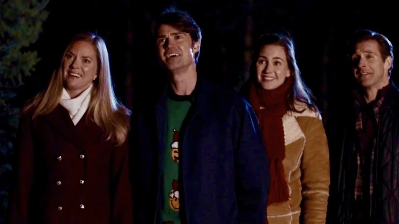 Stillbild ur Everything Christmas