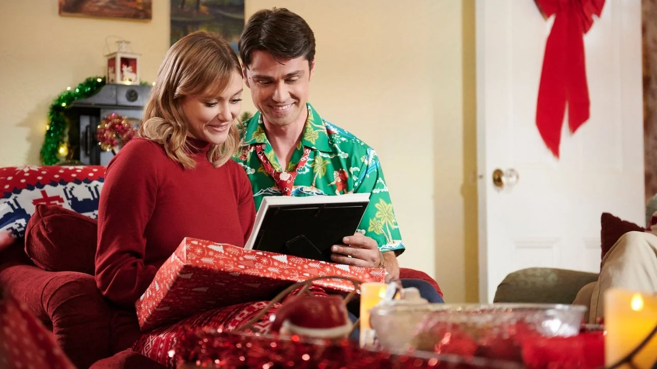 Stillbild ur Grounded for Christmas