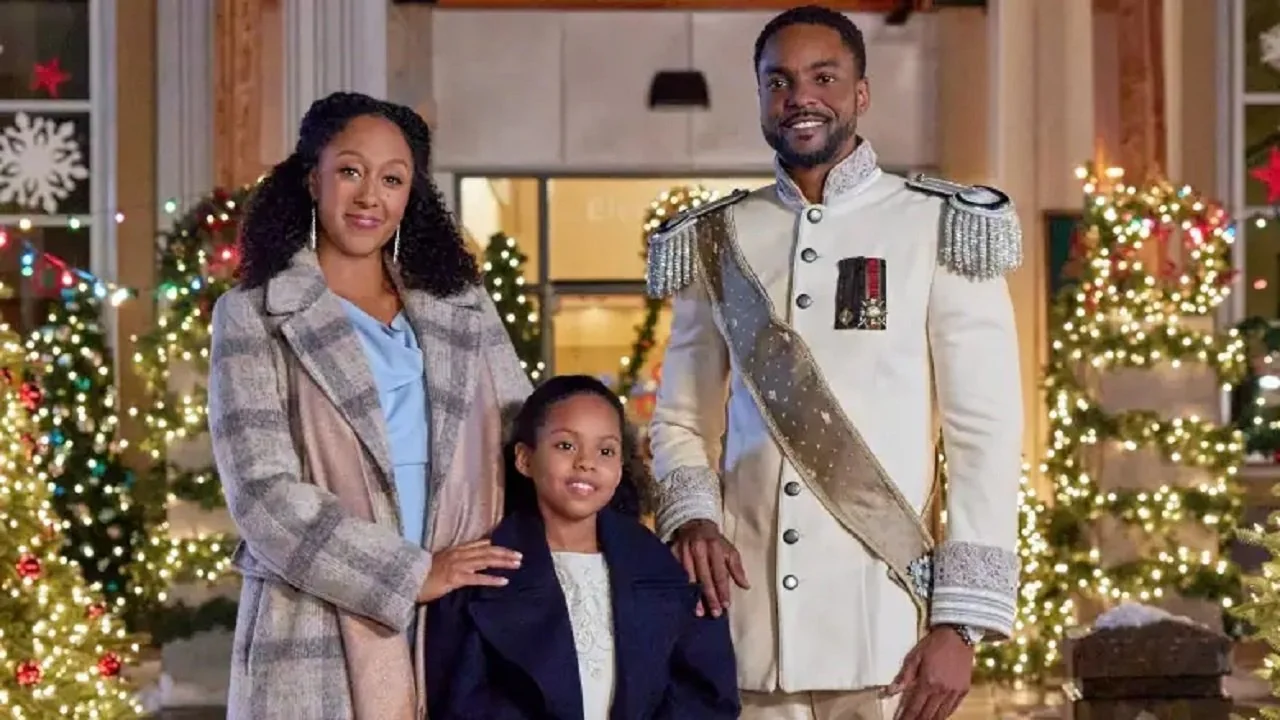 Stillbild ur Inventing the Christmas Prince