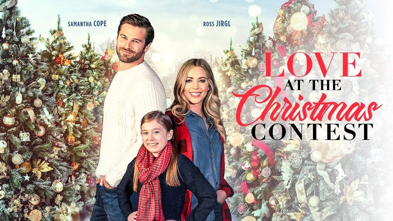 Stillbild ur Love at the Christmas Contest