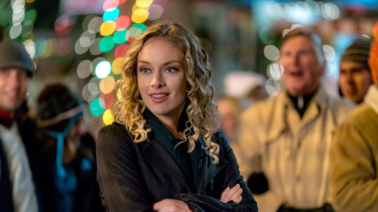 Stillbild ur Marry Me at Christmas