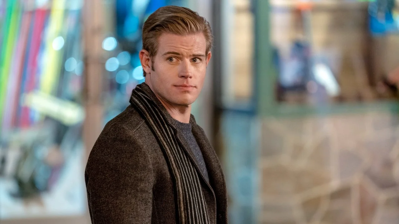 Stillbild ur Marry Me at Christmas