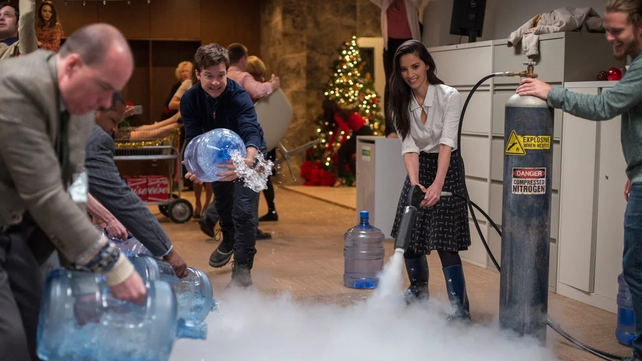 Stillbild ur Office Christmas Party