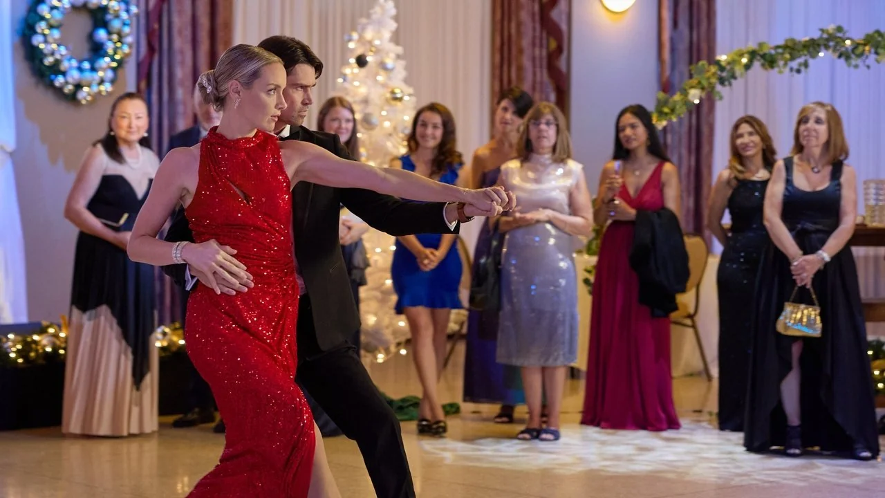 Stillbild ur The Christmas Charade